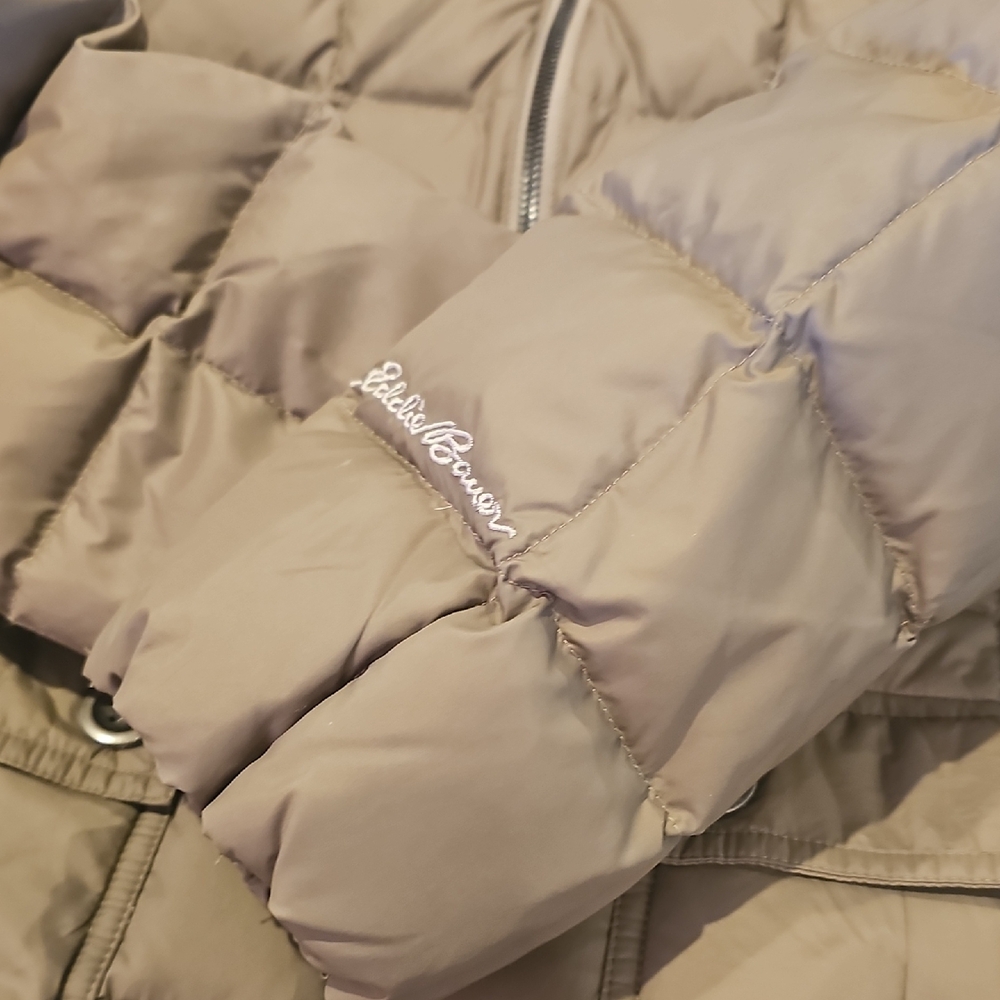 Eddie Bauer Women's Puffer Jacket - Clay Size Medium - Picture 2 of 13